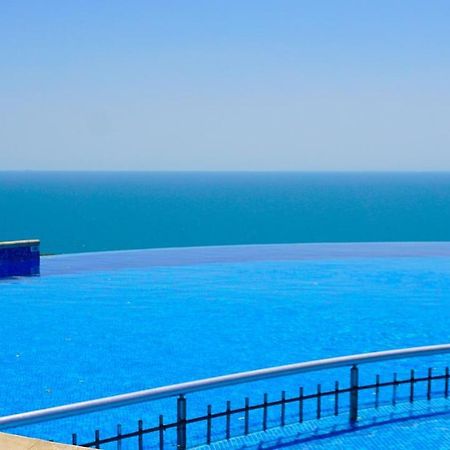Морски Апартаменти Джулай Морнинг - July Morning Sea View Apartments カヴァルナ エクステリア 写真