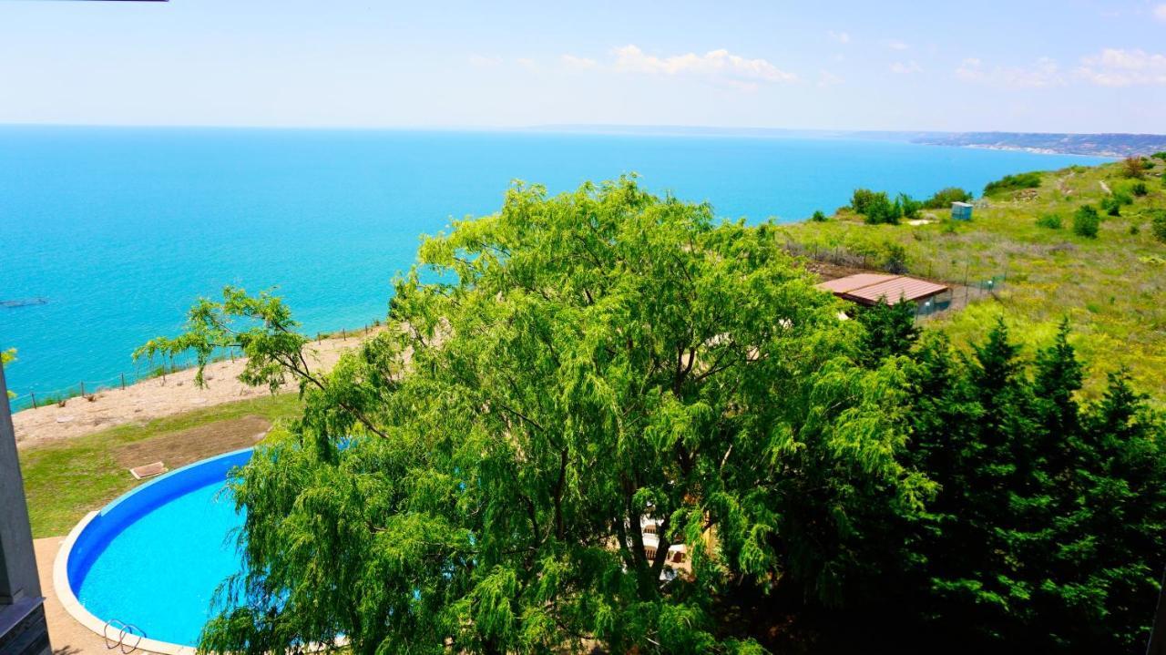 Морски Апартаменти Джулай Морнинг - July Morning Sea View Apartments カヴァルナ エクステリア 写真