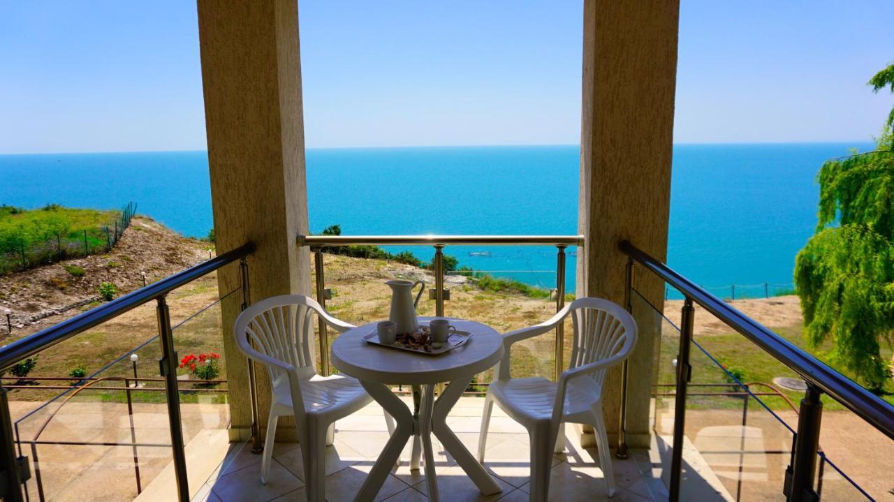 Морски Апартаменти Джулай Морнинг - July Morning Sea View Apartments カヴァルナ エクステリア 写真