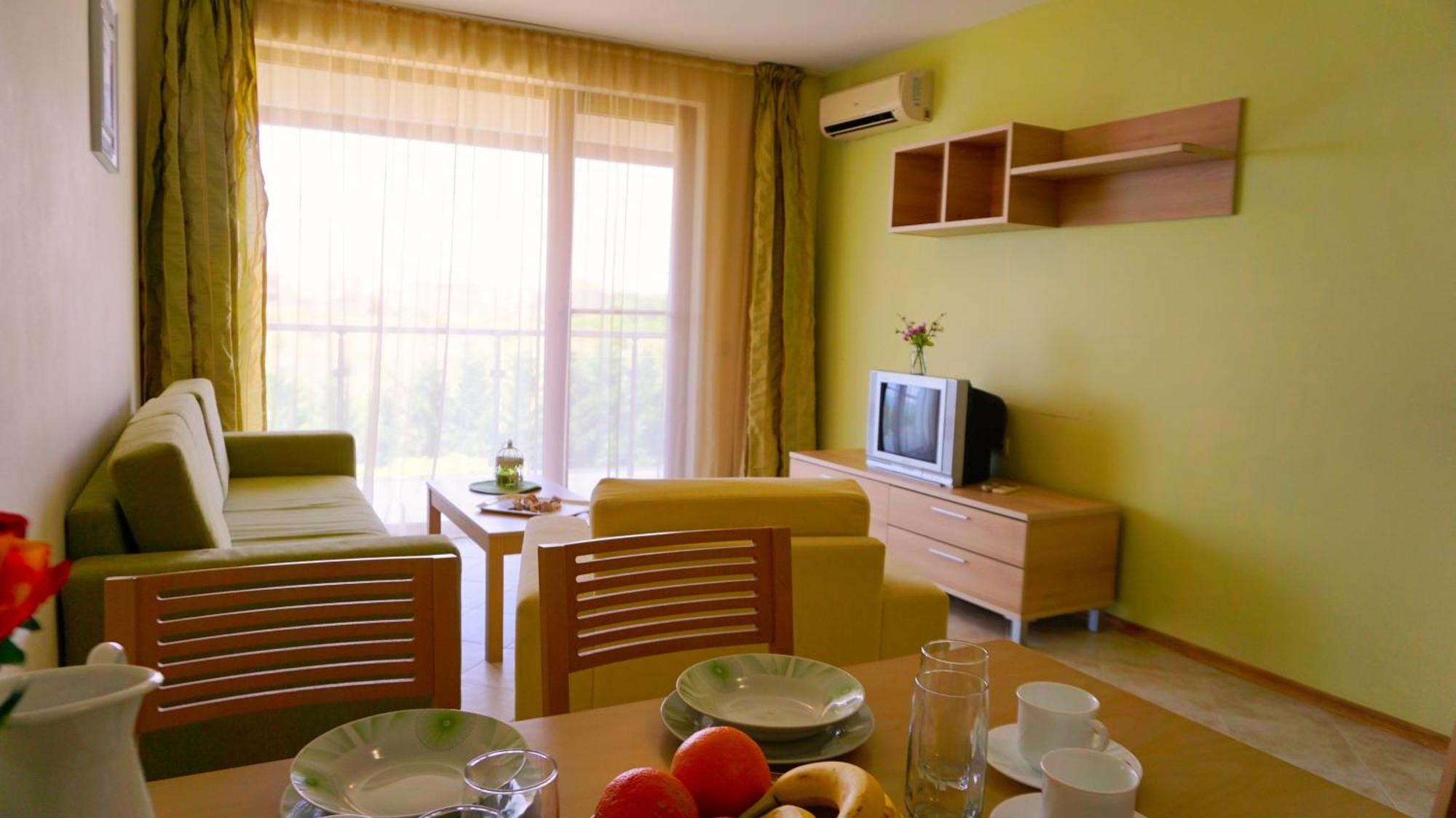 Морски Апартаменти Джулай Морнинг - July Morning Sea View Apartments カヴァルナ 部屋 写真
